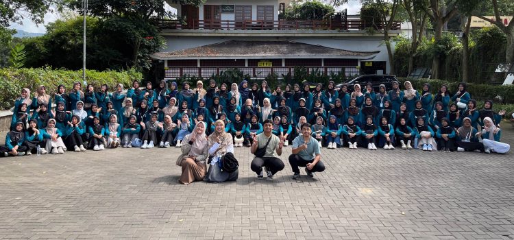 Transformasi Verenius: Menembus Batas Percaya Diri di English Camp Desa Inggris Bandung