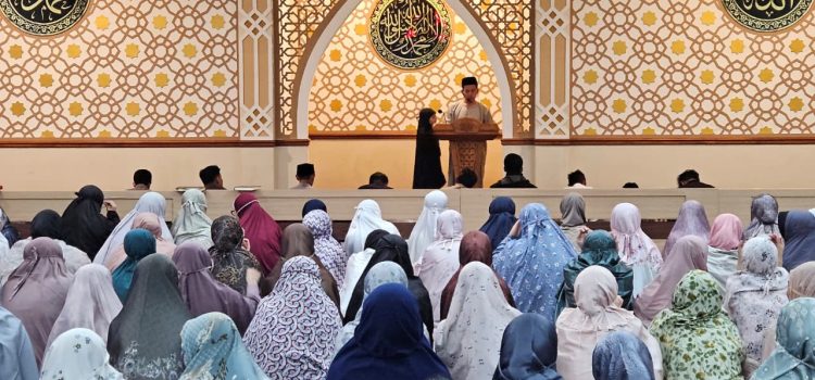 Mengagumi Kekuasaan Allah melalui Salat Gerhana