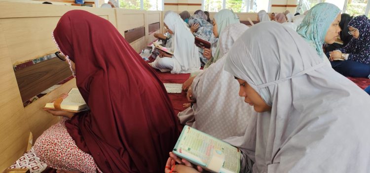 Indahnya Ramadhan: Gema Al Quran di SMA PU Al Bayan Putri Goalpara
