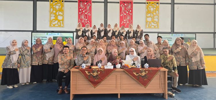Dukung Program Gubernur Jawa Barat, SMA PU Al Bayan Putri Goalpara Gelar IHT Pendidikan Karakter Pancawaluya